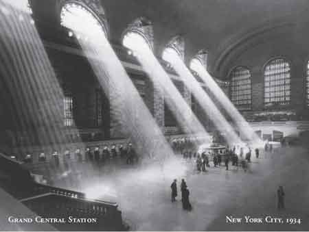 Grand Central Station, New York 1934